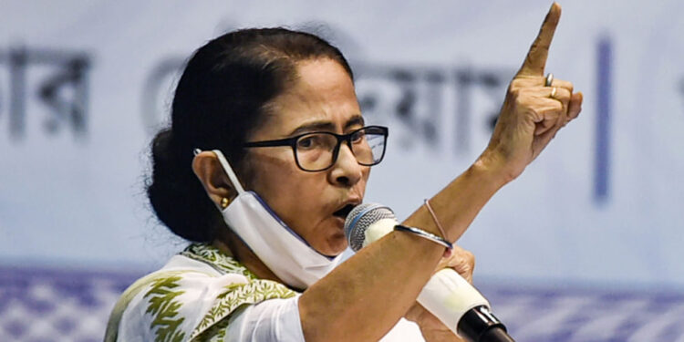 ममता सरकार में नौ नए चेहरे शामिल