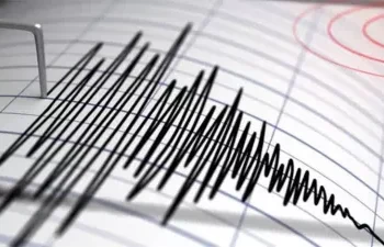 भूकंप के झटके महसूस