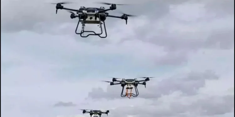 रहस्यमयी ड्रोन ने बनाया लोगों के बीच दहशत का माहौल