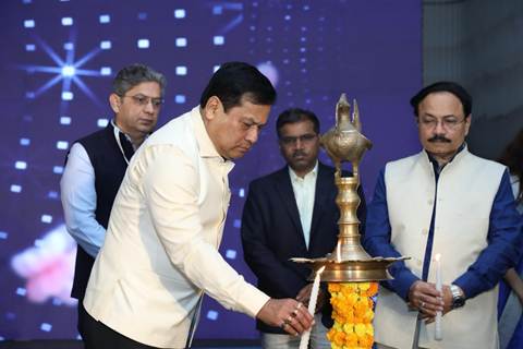 भारत का समुद्री क्षेत्र अर्थव्यवस्था की रीढ़ : सोनोवाल